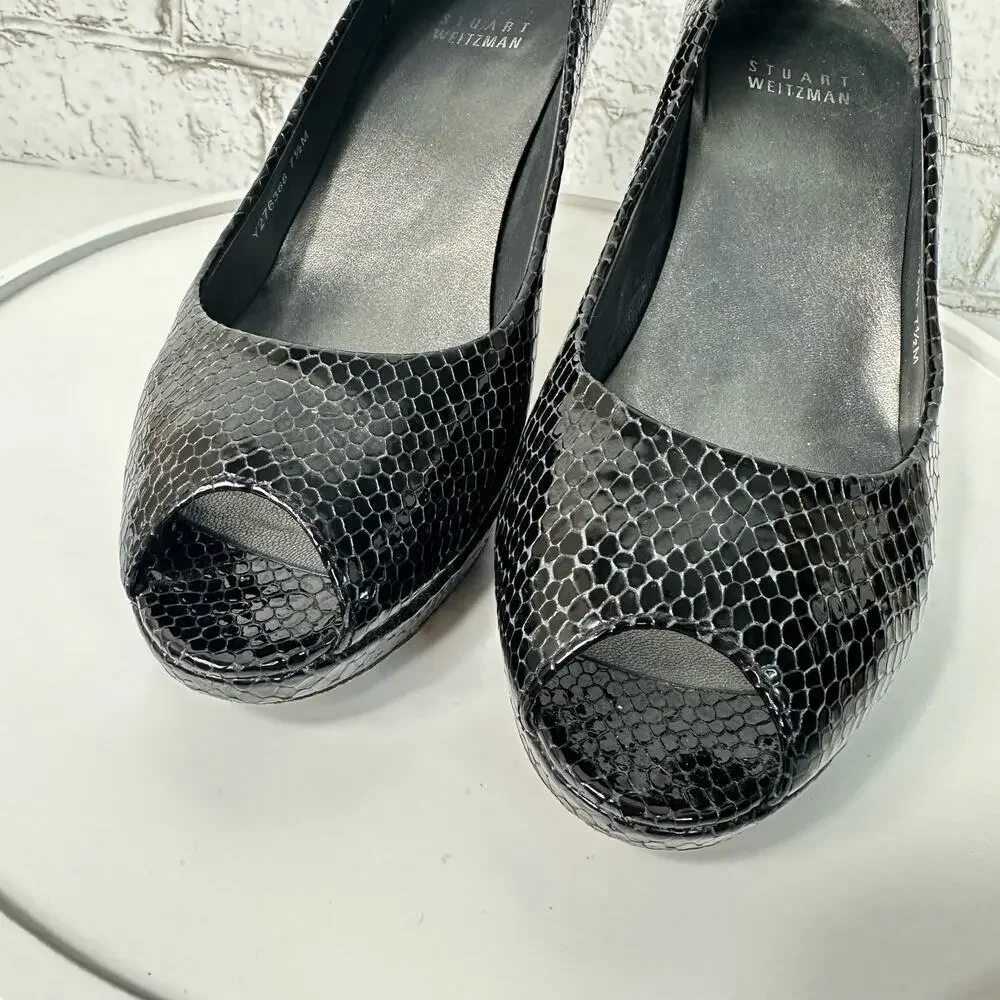 Stuart Weitzman Heels Leather Croc Snake Pattern Patent Peep Toe Pump Black 7.5